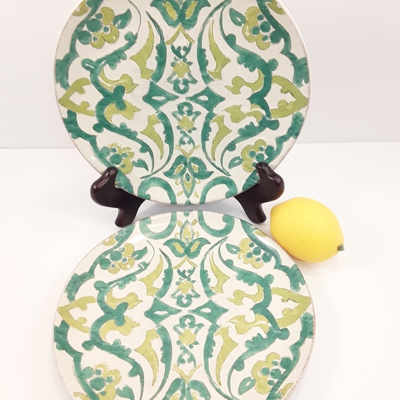 2 Williams-Sonoma Earthenware Green Dessert Plates - Picture 3 of 6